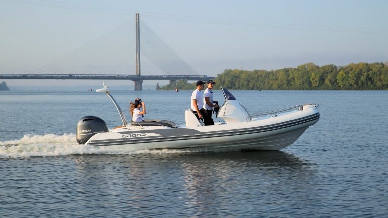 GRAND G650 — zdjęcie 1