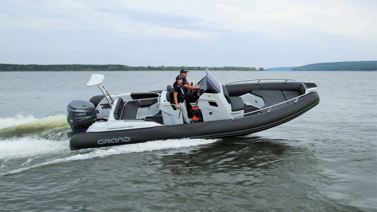 GRAND G750 — zdjęcie 1
